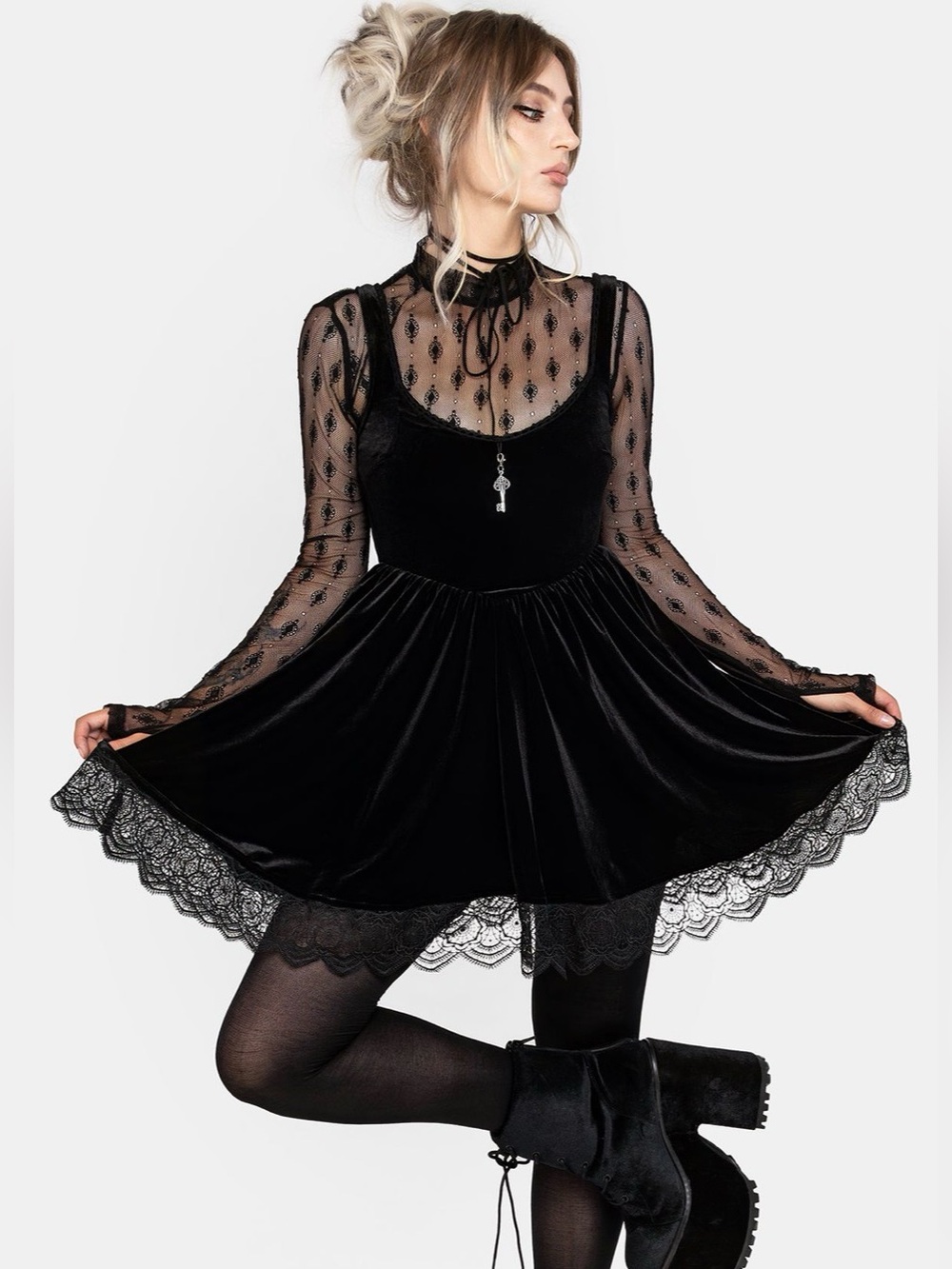 NWT Disturbia Orbweb Lace Hem Velour Mini Dress Black 6
